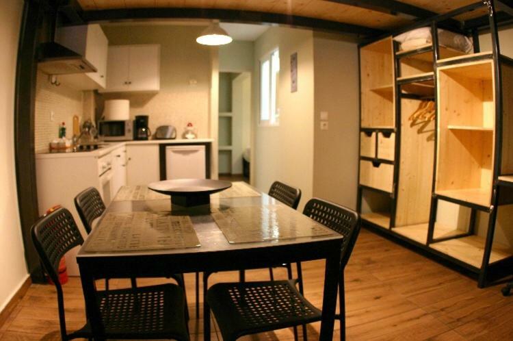 Pavlou Mela Apartment Athena Bagian luar foto
