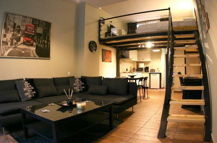 Pavlou Mela Apartment Athena Bagian luar foto
